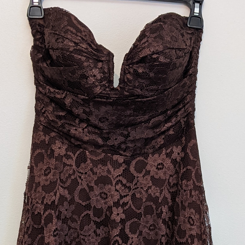 Niki Lavis Strapless Chocolate Brown Lace Cocktail Dress - Picture 2 of 7